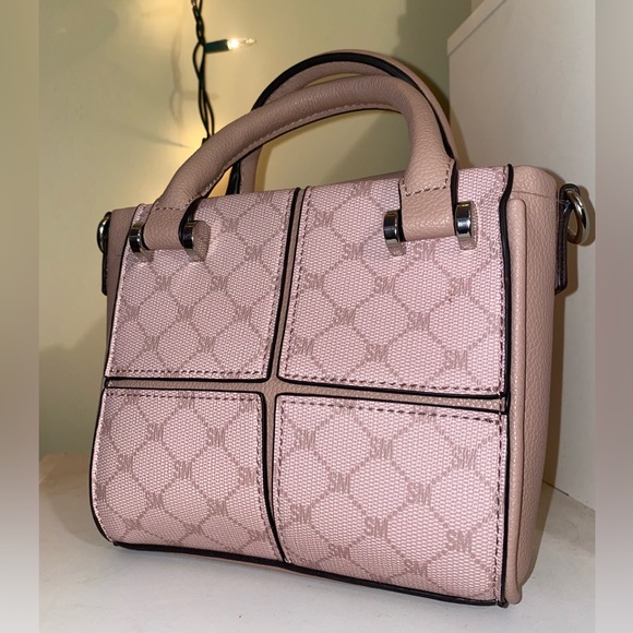 Steve Madden Fashion Little Square Handbag With Strap - Picture 2 of 4